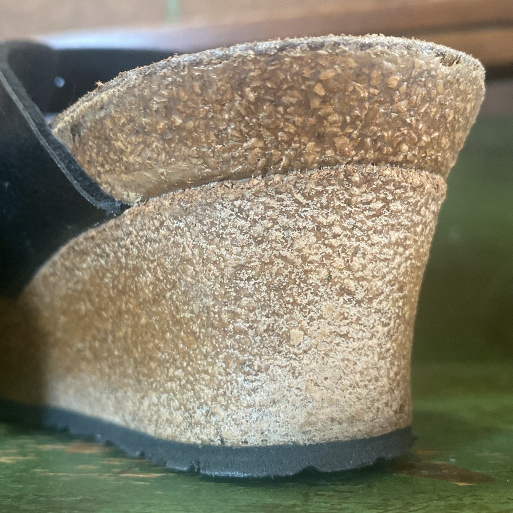 Papillio- Size 40, Ladies 9- Wedge Sandal
Made in Portugal, By Birkenstock - Picture 14 of 14